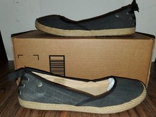 UGG S/N 1003493 Indah Flat