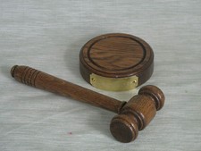 SMALL DARK OAK GAVEL & BLOCK