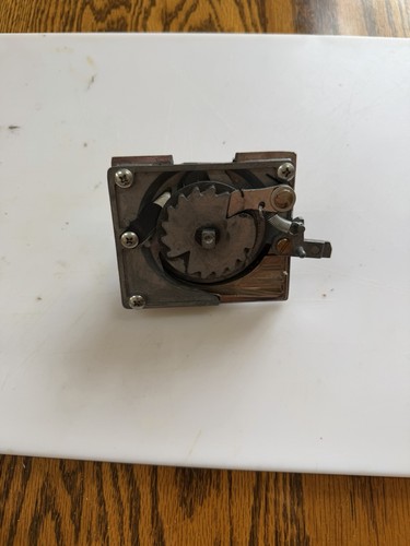 Coin mech for - £1,