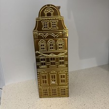 M&S Christmas Musical House