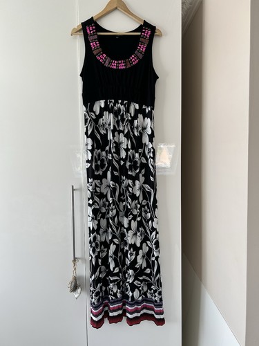 Black white floral maxi dress - black,