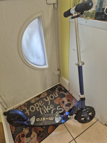 Adult micro scooter with stand - adult,