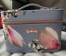 Large New Ted Baker  Grey Opulent Crush Cosmetic Makeup Vanity Case Empty