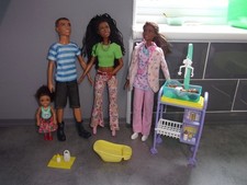 AA BLACK BARBIE KEN CHELSEA