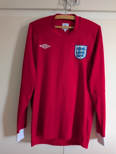 England retro football shirt