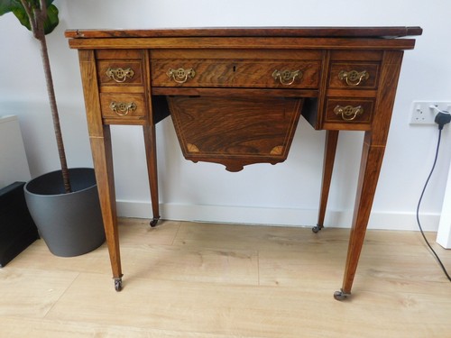 Antique mahogany walnut veneer - mahogany/walnut,