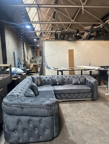 Chesterfield ambassador corner - chesterfield,