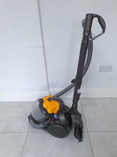 Dyson dc19 vacuum cleaner pull - vacuum,