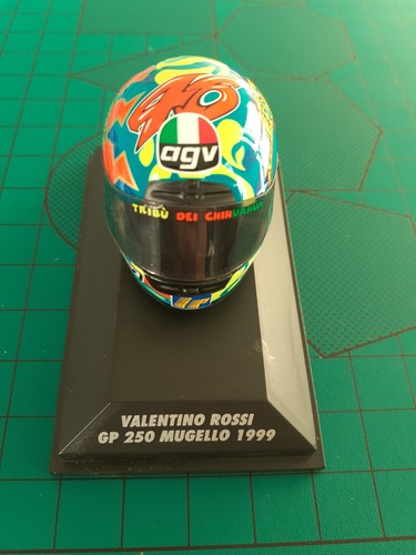 Minichamps valentino rossi - 1/8,