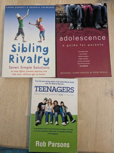 Book bundle adolescence - bundle, 3