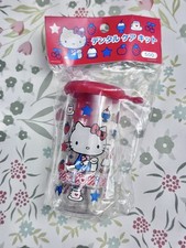 New Hello Kitty Tooth Brushing