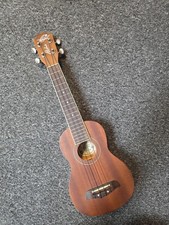 Oscar Schmidt By Washburn  Ukulele.  Sal 