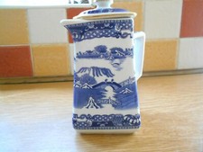 RINGTONS WILLOW PATTERN LIDDED