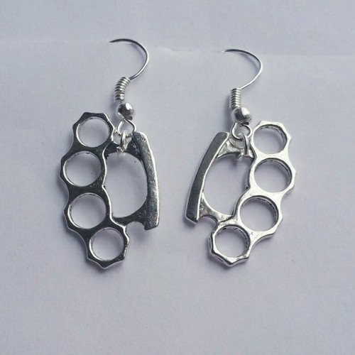 Knuckle duster dangle - duster,
