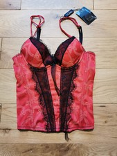 Red Ultimo Black Label Basque