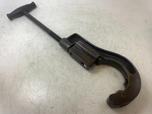 Record pipe cutter 103 - record,