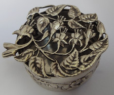 LOVELY RARE ENGLISH ANTIQUE 1911 SOLID STERLING SILVER PIERCED POT POURRI BOX