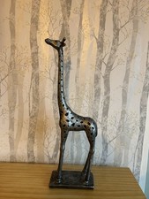 Giraffe Ornament Pewter Colour