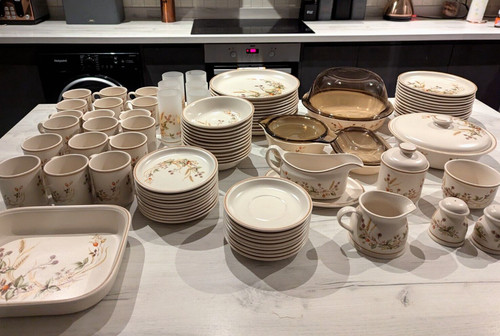 Marks spencer harvest - &, design