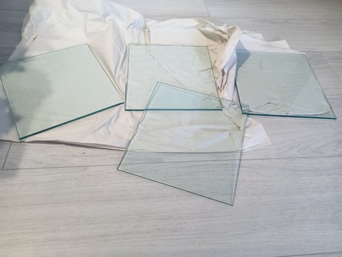 Clear glass panels size - 4x,