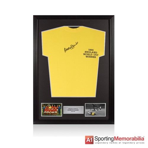 Framed gordon banks signed - banks,