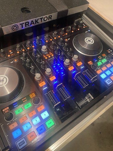 Native instruments traktor - instruments,