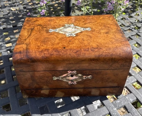 Antique walnut veneered wooden - antique,