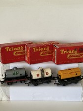 00 Gauge Triang Rake of 3 Tank