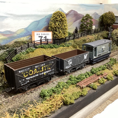Mainline gauge wagons - 3x,