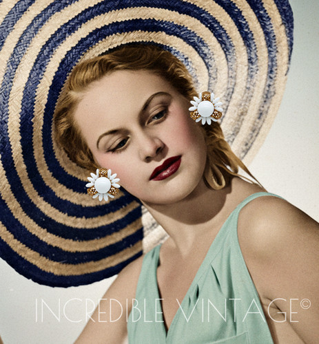 Vintage miriam haskell - haskell, milk