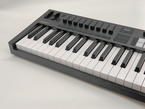 Novation launchkey mk4 - novation,