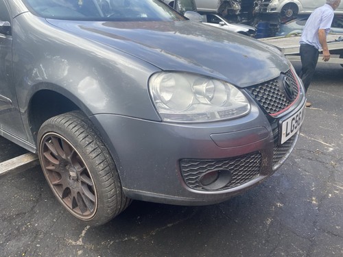 Breaking 2005 golf mk5 gt - breaking,