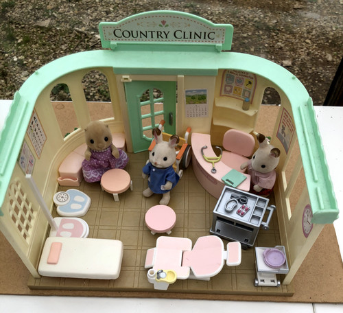 Vintage sylvanian families - sylvanian,