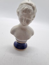 BUST. statuette. porcelain