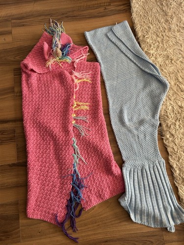 Girls mermaid tail blanket