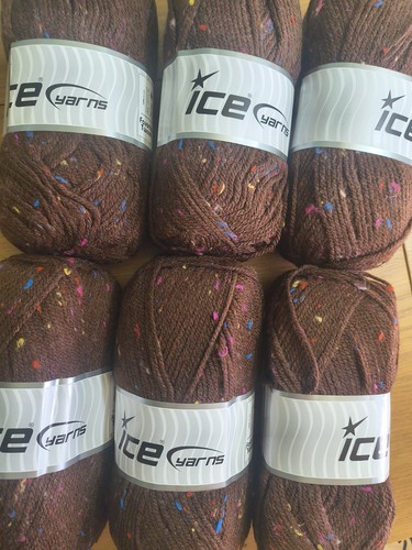 Wool yarn ice - 🧶🤎,