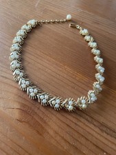 Rare Vintage Trifari Necklace, Vintage Trifari Gold tone and Faux Pearl Necklac