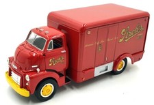 First Gear 1/34 Scale 10-1353 - 1952 GMC Insulated Van Stroh's Beer