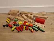 WOODEN TRAIN SET - Complete