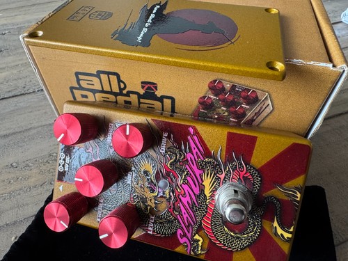 Overdrive distortion pedal - pedal,