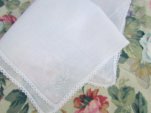 Vintage handkerchief hankie - handkerchief,