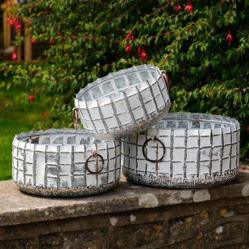 Galvanised metal large - metal, planter