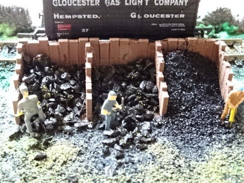 Coal staithe bunker - bunker,