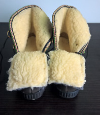 1970s style size 7 UK womens Mukluk boots