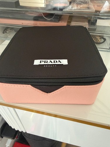 Prada brand new vanity make - new, vanity,