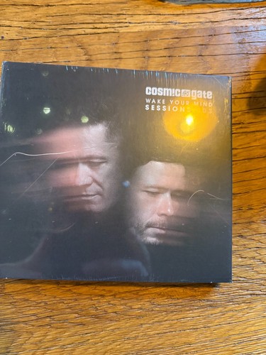 Cosmic gate wake your - gate,