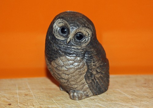 Poole pottery brown stoneware - brown,
