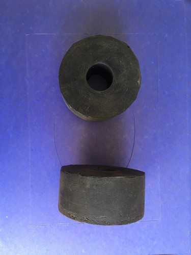 Daimler gearbox mounting - 15,