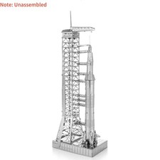 New 5.9in 1:770 High Quality USA Apollo 11 Saturn V w/ Gantry Unassembled Model