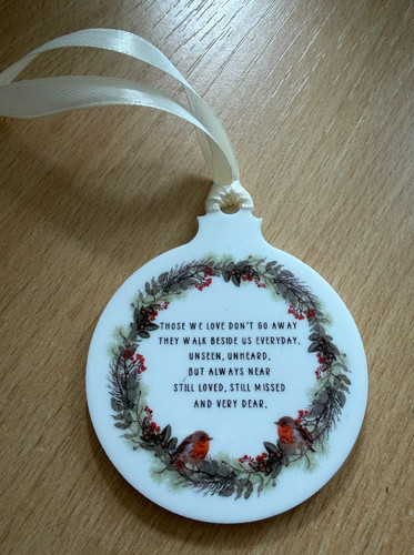 Memorial robin hanging - memorial,